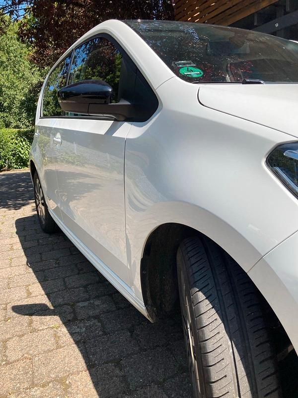 Gebraucht VW e-up! 38 kW (52 PS) 2020 Weiß Kleinwagen