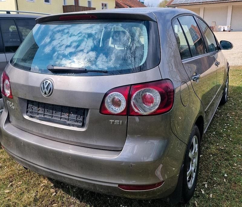 Gebraucht VW Golf VI 105 PS (77 kW) 2011 Braun Kleinwagen