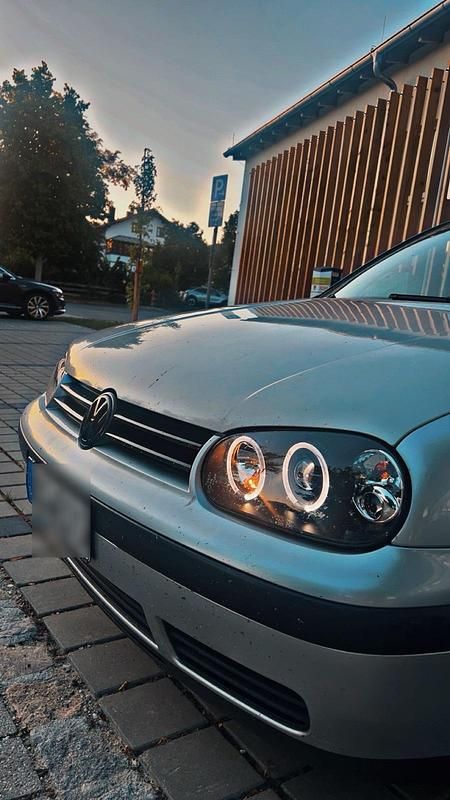 Grau Gebraucht 2005 VW Golf IV Kombi | 1.200 € (Guter Preis) - Bild 1/4