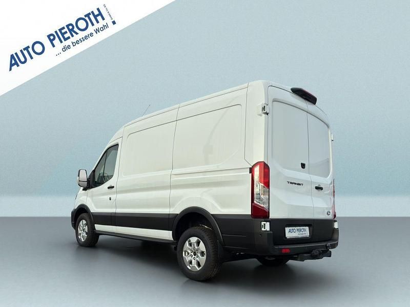 Neu Ford Transit Trend 165 PS (121 kW) 2025 Weiß Pickup