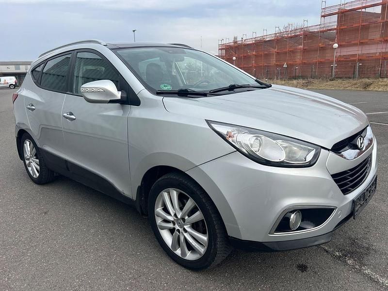 Gebraucht Hyundai ix35 Style 184 PS (135 kW) 2013 Silber SUV