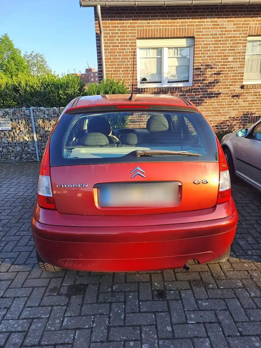 Używany Citroën C3 70 KM (51 kW) 2009 Czerwony Hatchback