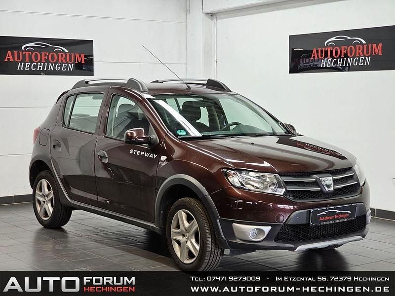 Turmalinbraun Gebraucht 2016 Dacia Sandero Prestige Kleinwagen | 6.950 € (Guter Preis) - Bild 1/4