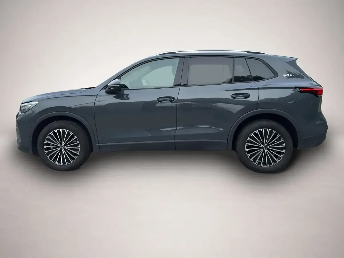 Gebraucht VW Tiguan Goal 150 PS (110 kW) 2025 Grau SUV