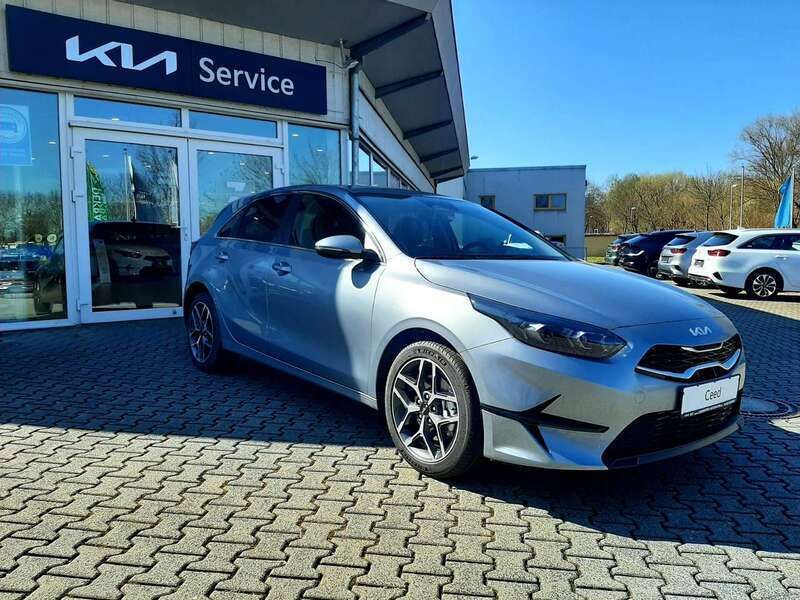 Neu Kia Ceed Gold 140 PS (102 kW) 2025 Othercolor Kleinwagen