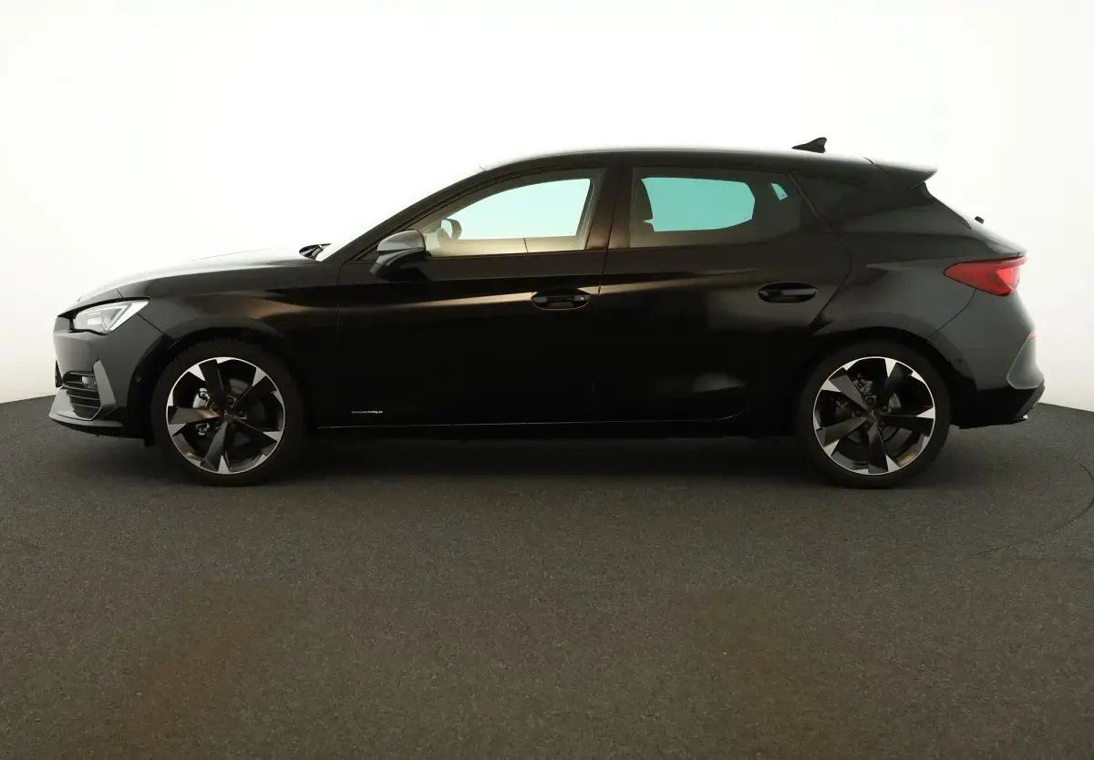 Gebraucht Cupra Leon 150 PS (110 kW) 2024 Mitternachtsschwarz metallic