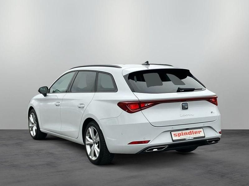 Gebraucht Seat Leon FR 150 PS (110 kW) 2024 Weiß Limousine