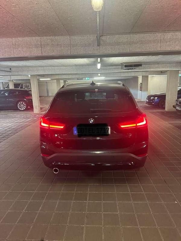 Gebraucht BMW X1 Advantage 140 PS (102 kW) 2020 Schwarz SUV