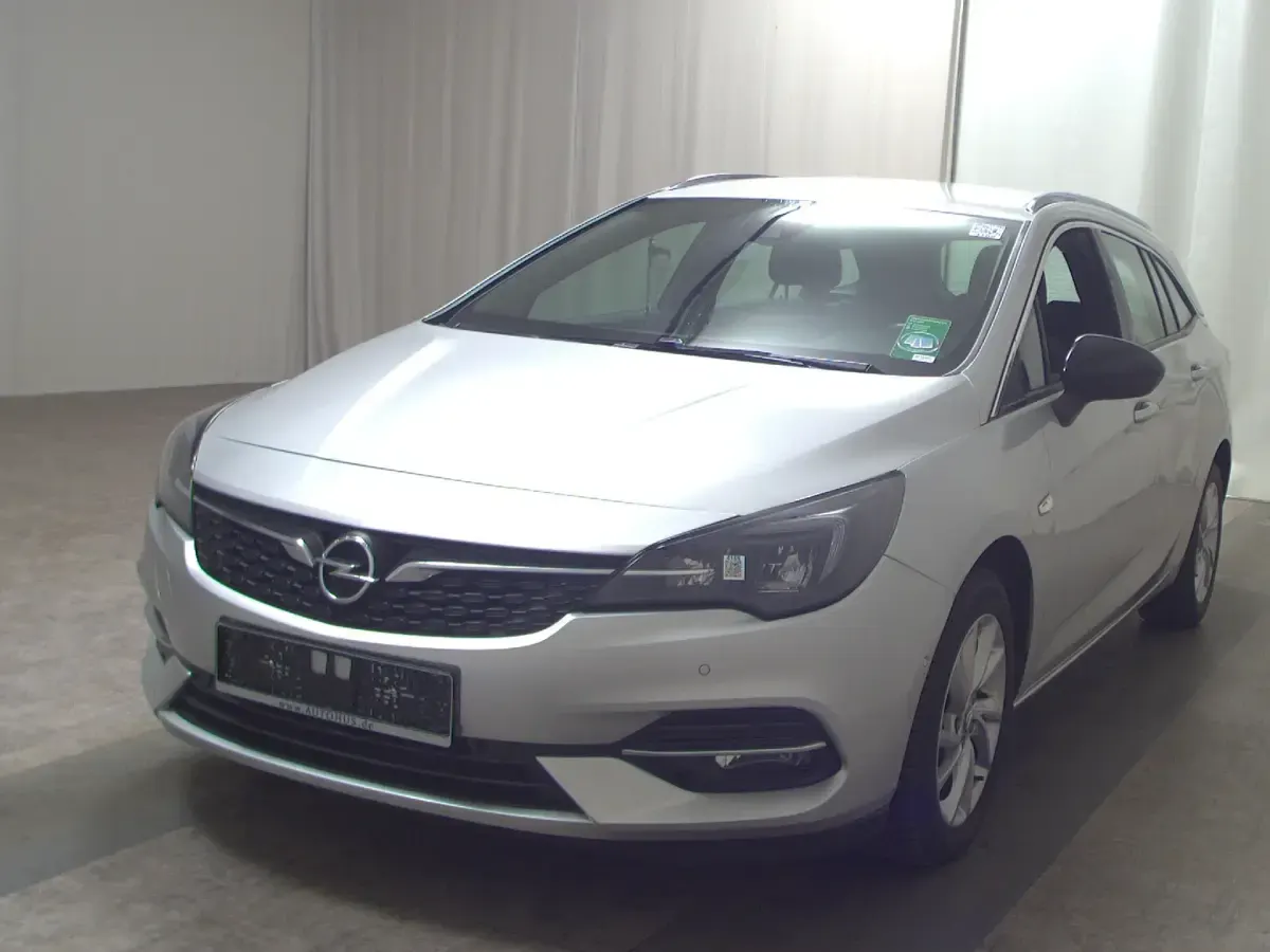 Gebraucht Opel Astra Elegance 110 PS (80 kW) 2021 Argon silber metallic Kombi