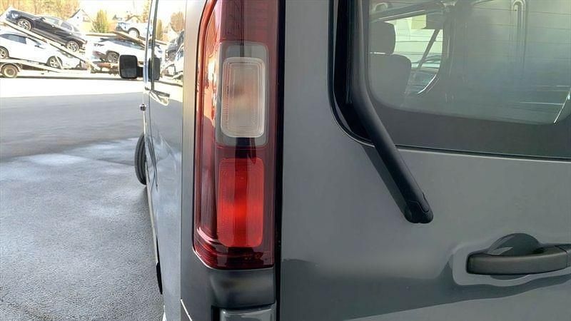 Neu Renault Trafic 150 PS (110 kW) 2025 Grau Van / Kleinbus