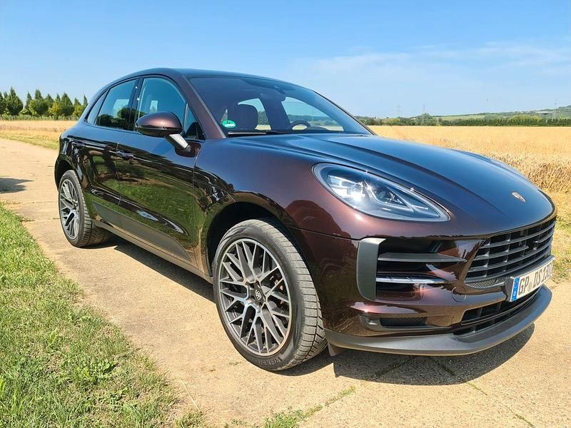 Mahagonimetallic Gebraucht 2019 Porsche Macan S SUV | 51.900 € (Fairer Preis) - Bild 1/4