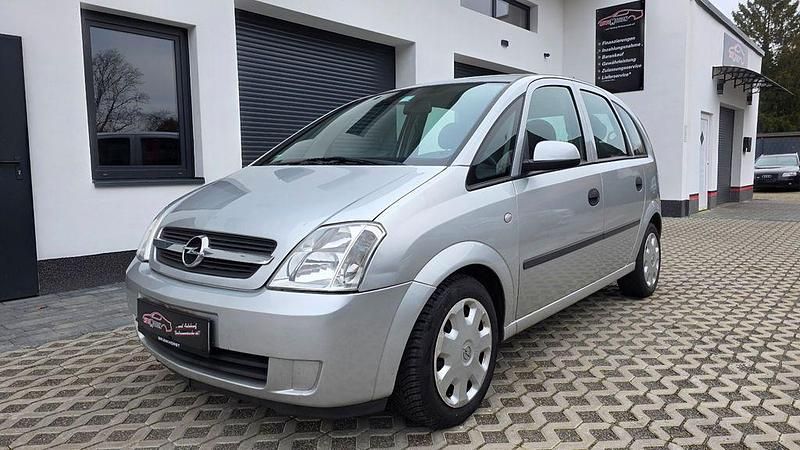 Gebraucht Opel Meriva Enjoy 87 PS (63 kW) 2004 Silber Van / Kleinbus