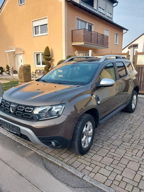 Gebraucht Dacia Duster Prestige 109 PS (80 kW) 2018 Braun SUV