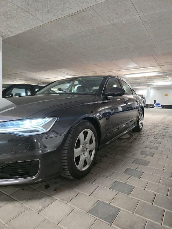 Gebraucht Audi A6 Ambiente 272 PS (200 kW) 2016 Grau Limousine