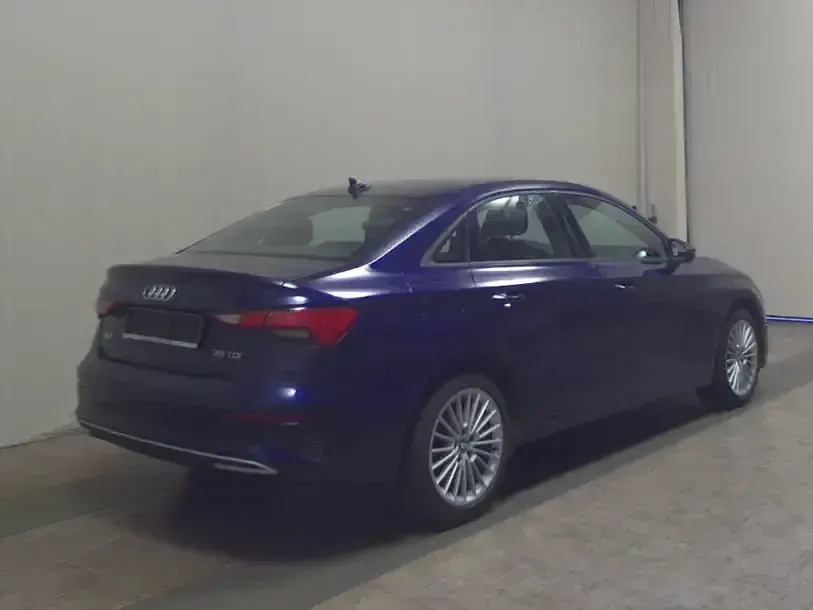 Gebraucht Audi A3 Advanced 150 PS (110 kW) 2020 Blau Limousine