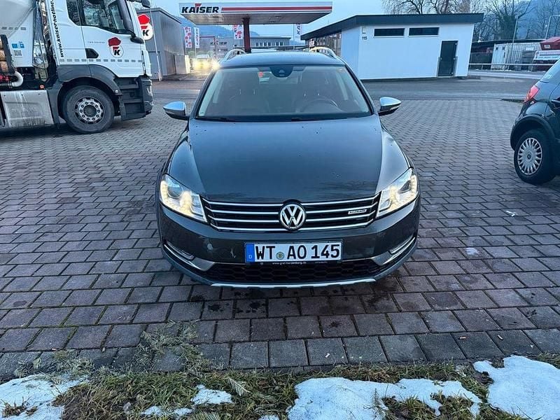 Braun Gebraucht 2014 VW Passat Alltrack Kombi | 9.400 € (Guter Preis) - Bild 1/4
