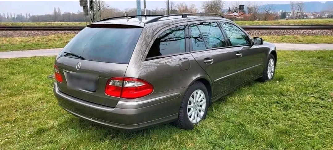 Gebraucht Mercedes E280 231 PS (169 kW) 2007 Kombi