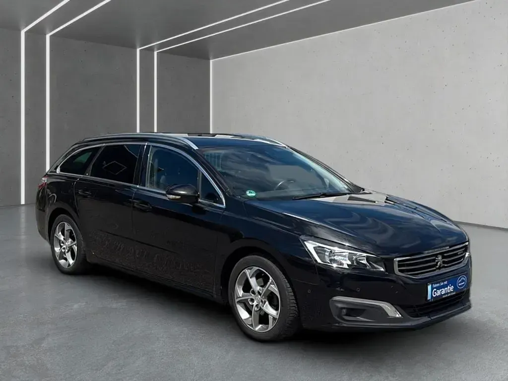 Gebraucht Peugeot 508 SW Active 120 PS (88 kW) 2016 Schwarz Kombi