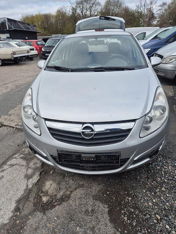 Gebraucht Opel Corsa 80 PS (58 kW) 2007 Silber Kleinwagen