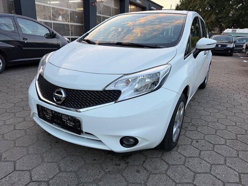 Weiß Gebraucht 2015 Nissan Note Visia Van / Kleinbus | 6.400 € (Fairer Preis) - Bild 1/4