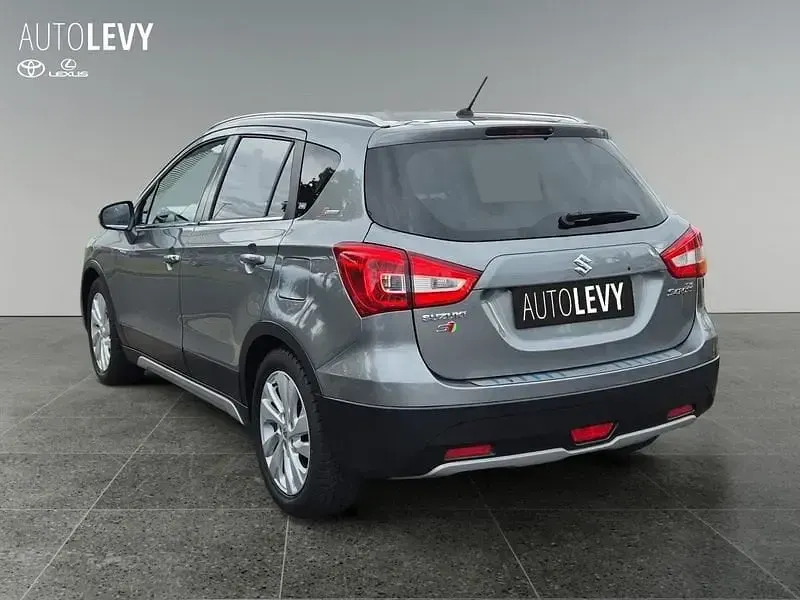 Gebraucht Suzuki SX4 S-Cross 140 PS (102 kW) 2019 Grau (metallic) SUV