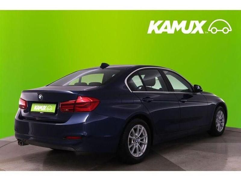 Gebraucht BMW 320 Advantage 190 PS (139 kW) 2018 Blau Limousine