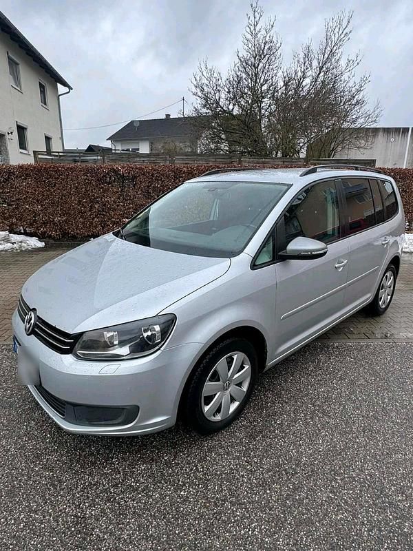 Gebraucht VW Touran 140 PS (102 kW) 2012 Silber Van / Kleinbus