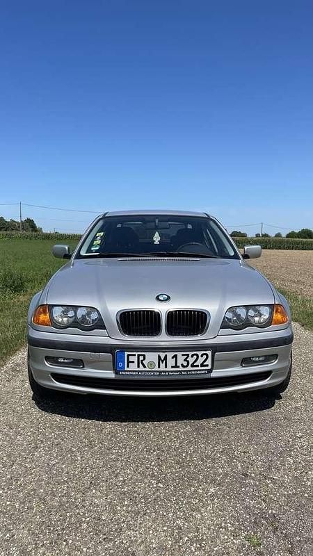 Grau Gebraucht 1998 BMW 318 Limousine | 2.199 € (Guter Preis) - Bild 1/4