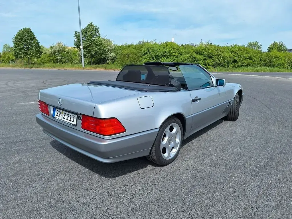 Gebraucht Mercedes SL320 231 PS (169 kW) 1995 Silber Cabrio