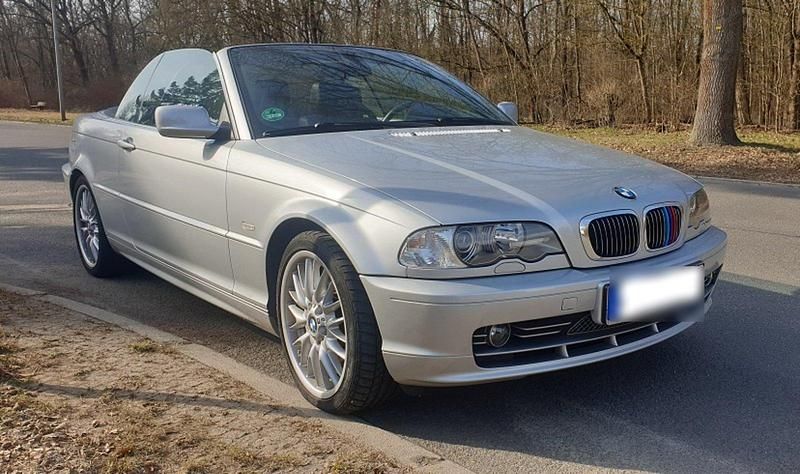 Gebraucht BMW 330 235 PS (172 kW) 2000 Silber Cabrio