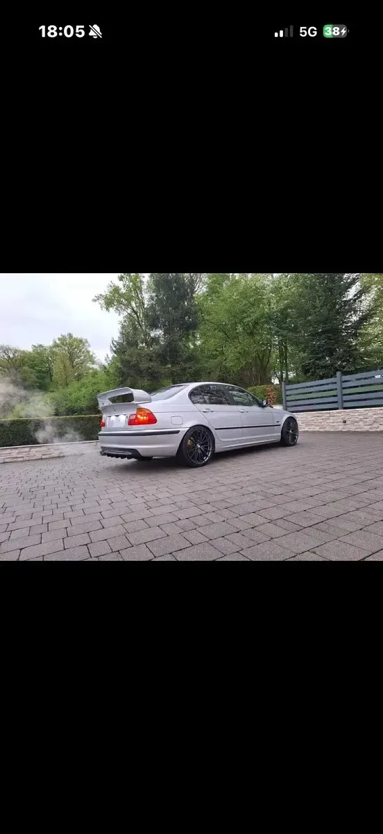 Gebraucht BMW 323 170 PS (125 kW) 1998 Silber Limousine