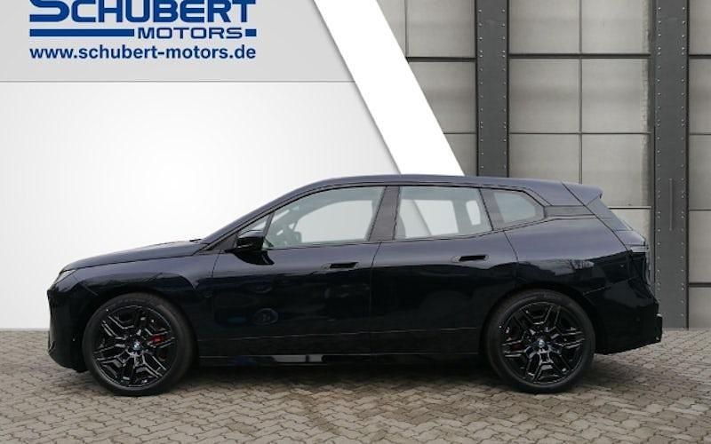 Gebraucht BMW iX 300 kW (408 PS) 2025 Schwarz SUV