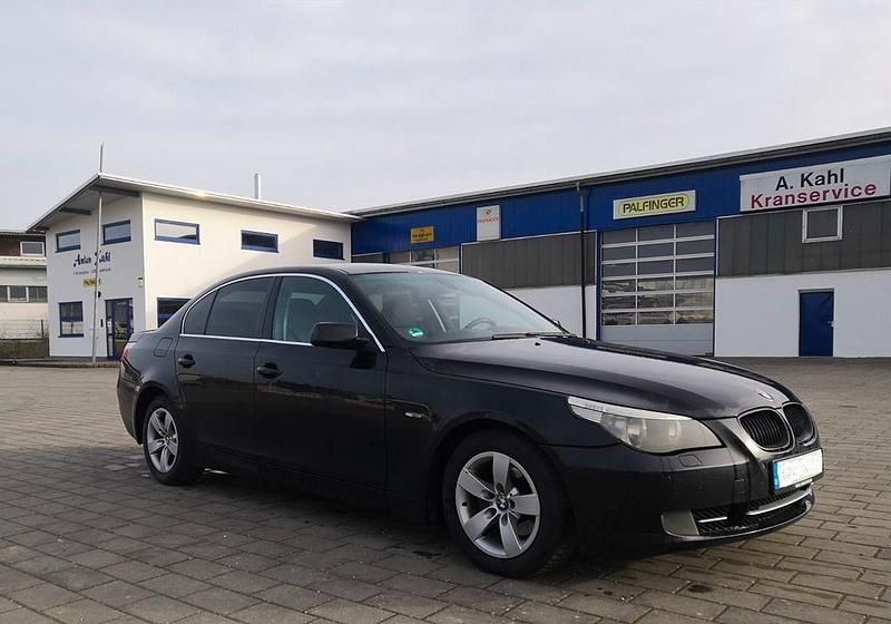 Gebraucht BMW 520 170 PS (125 kW) 2004 Schwarz Limousine