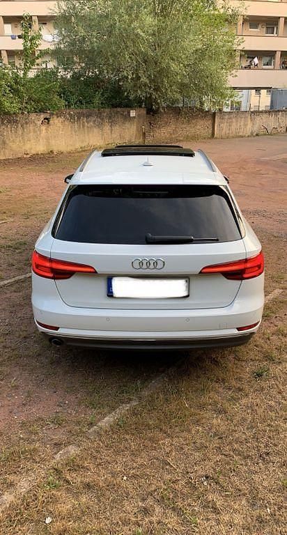 Gebraucht Audi A4 Sport 150 PS (110 kW) 2017 Weiß Kombi