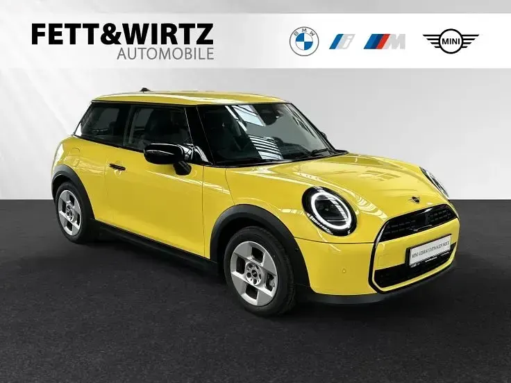 Gebraucht Mini Cooper 114 kW (156 PS) 2025 Kleinwagen