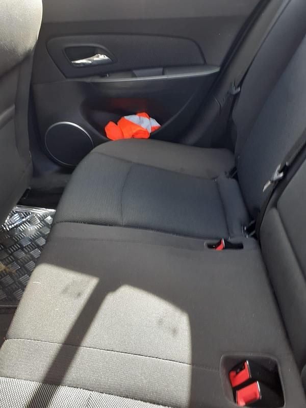 Gebraucht Chevrolet Cruze 124 PS (91 kW) 2012 Grau Limousine