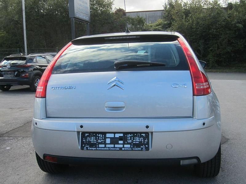 Gebraucht Citroën C4 Tonic 88 PS (64 kW) 2010 Grau Limousine