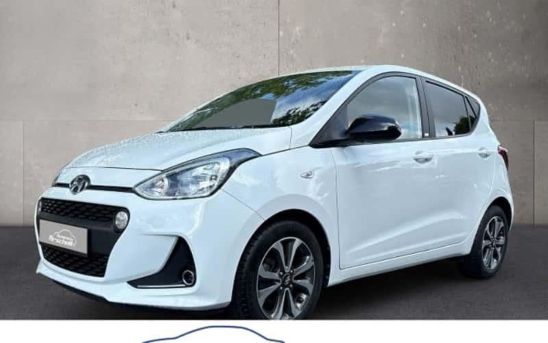 Weiss Gebraucht 2019 Hyundai i10 YES! Kleinwagen | 12.990 € (Teuer) - Bild 1/4