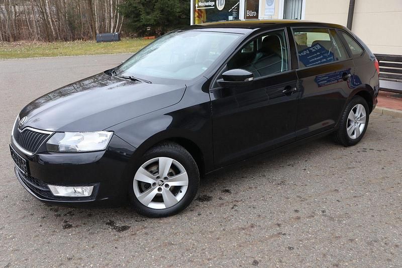 Gebraucht Skoda Rapid Ambition 90 PS (66 kW) 2016 Schwarz Kleinwagen