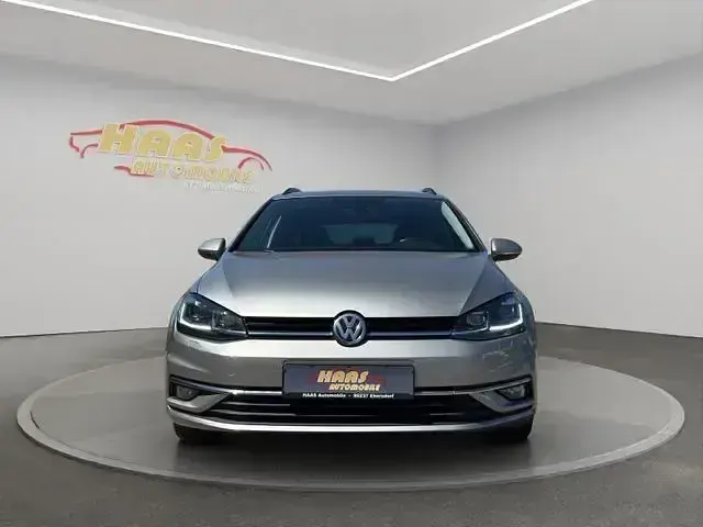 Gebraucht VW Golf VII Highline 150 PS (110 kW) 2017 Silber Kombi