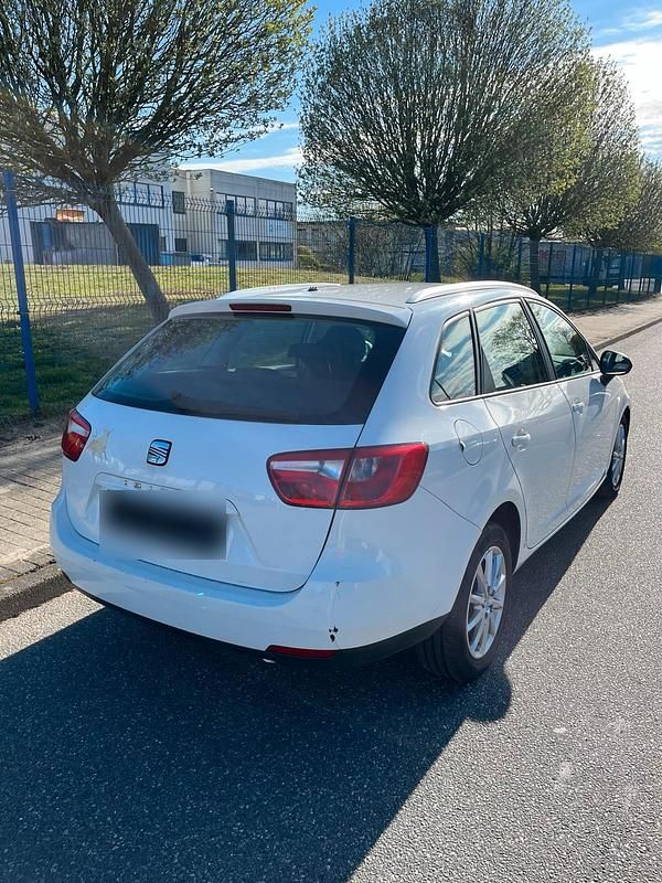 Gebraucht Seat Ibiza ST 105 PS (77 kW) 2010 Weiß Kombi