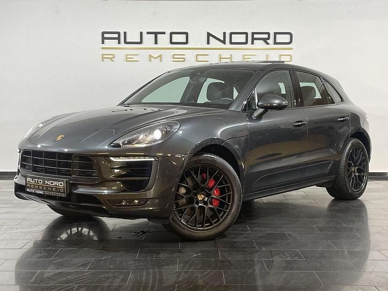 Grau Gebraucht 2016 Porsche Macan GTS Sport SUV | 46.990 € (Fairer Preis) - Bild 1/4