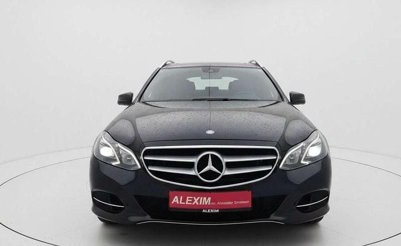 Second-hand Mercedes E220 Avantgarde 170 CP (125 kW) 2014 Negru Break
