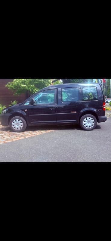 Schwarz Gebraucht 2011 VW Caddy Van / Kleinbus | 3.200 € (Superpreis) - Bild 1/4