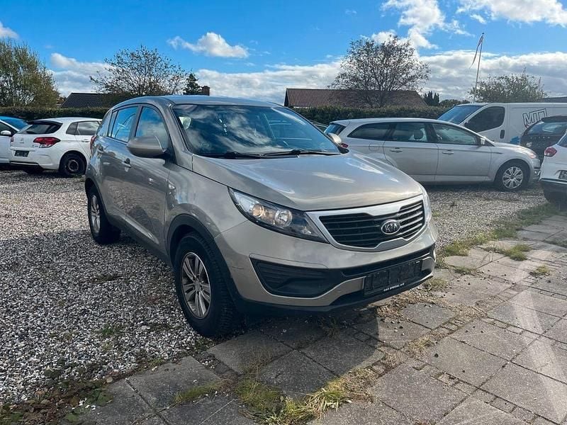 Grau Gebraucht 2011 Kia Sportage Attract SUV | 4.200 € (Guter Preis) - Bild 1/4