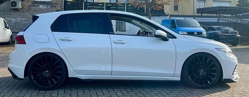 Gebraucht VW Golf VIII United 131 PS (96 kW) 2020 Weiß Limousine