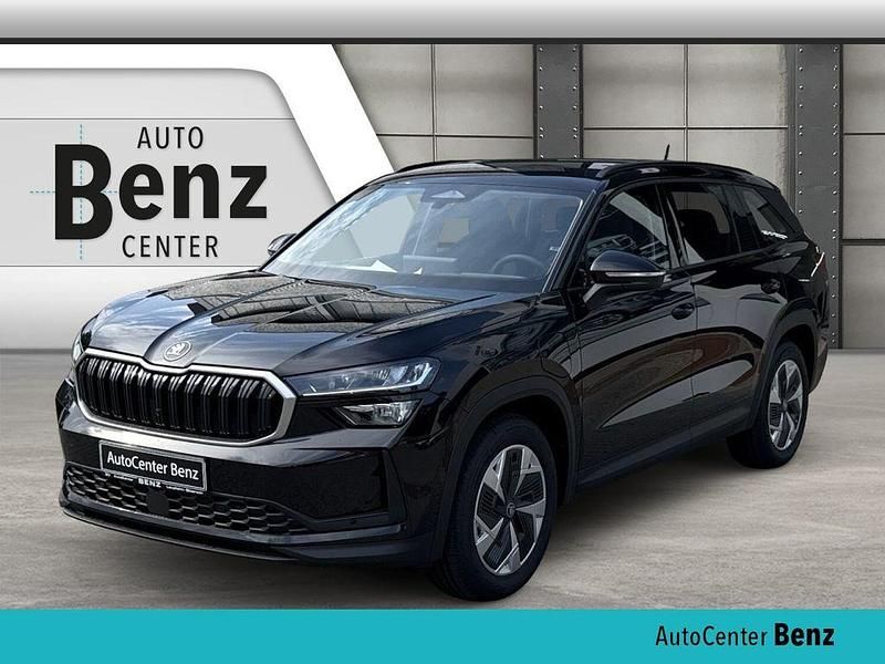 Schwarz Neu 2025 Skoda Kodiaq Selection SUV | 44.090 € (Superpreis) - Bild 1/4