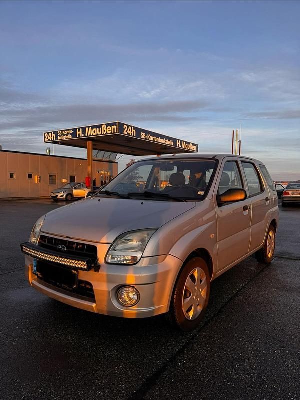 Gebraucht Subaru Justy 92 PS (67 kW) 2005 Silber Kleinwagen