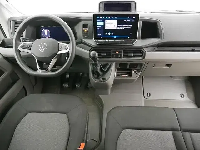 Gebraucht VW Crafter 177 PS (130 kW) 2025 Weiß Van