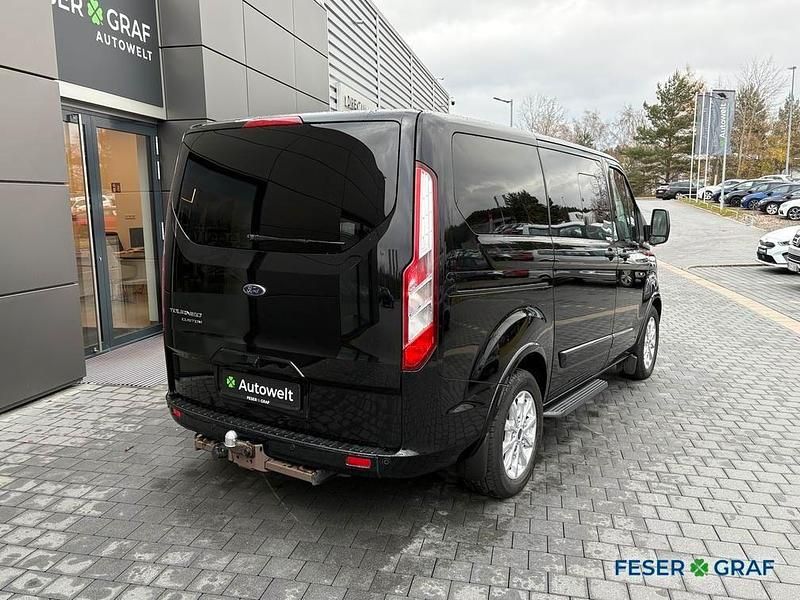 Gebraucht Ford Transit Tourneo Titanium 170 PS (125 kW) 2019 Schwarz Van / Kleinbus